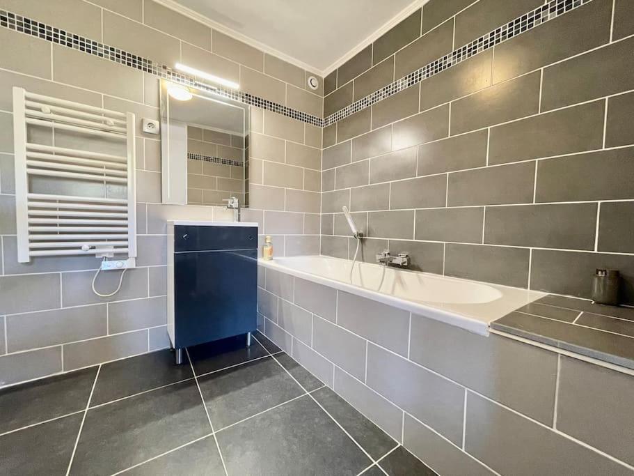 Jardin De La Garrigue - Maison 160M2 - Piscine Aragon المظهر الخارجي الصورة
